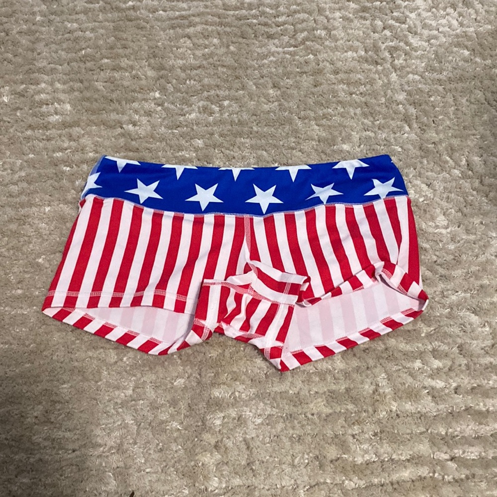 American flag fleo shorts